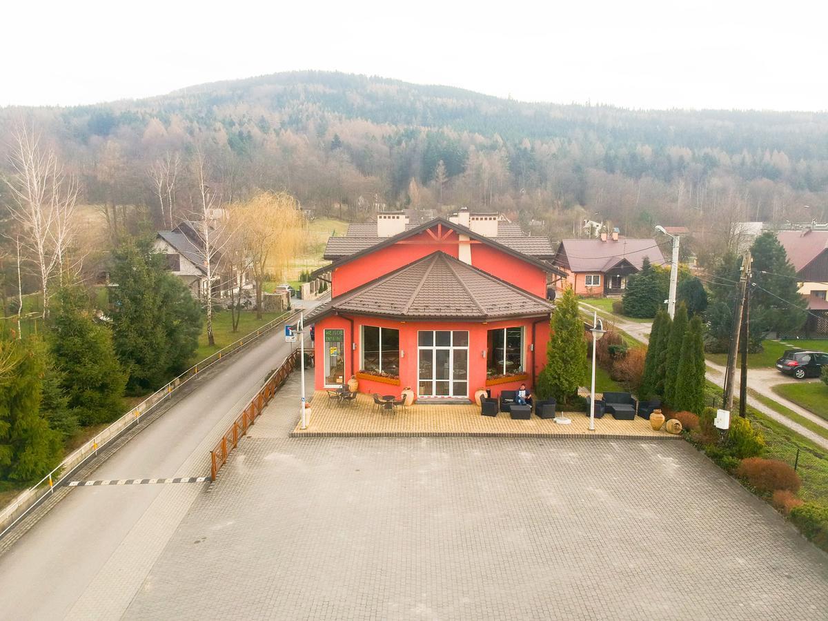 Hotel Krak Мысленице Экстерьер фото